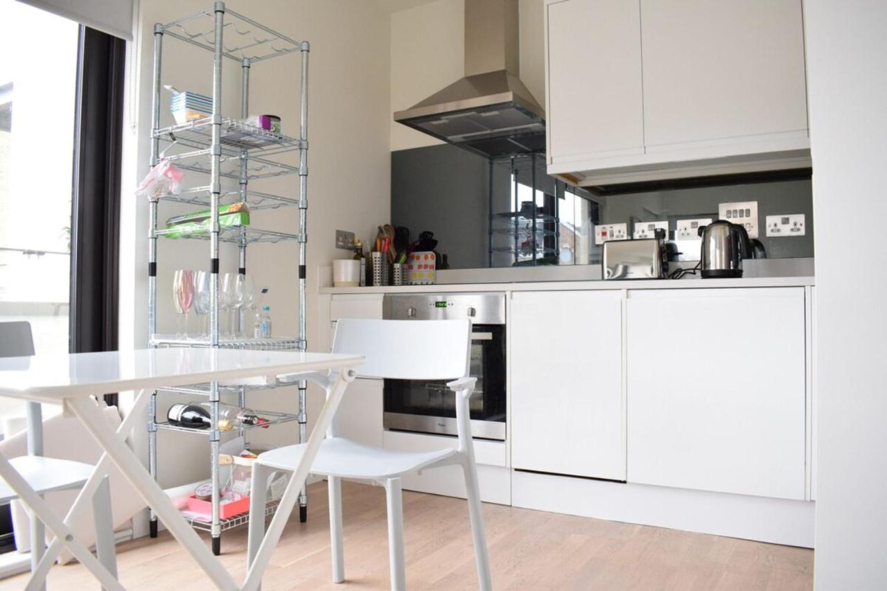 Bright 1 Bedroom Flat In North London With Balcony Exterior foto